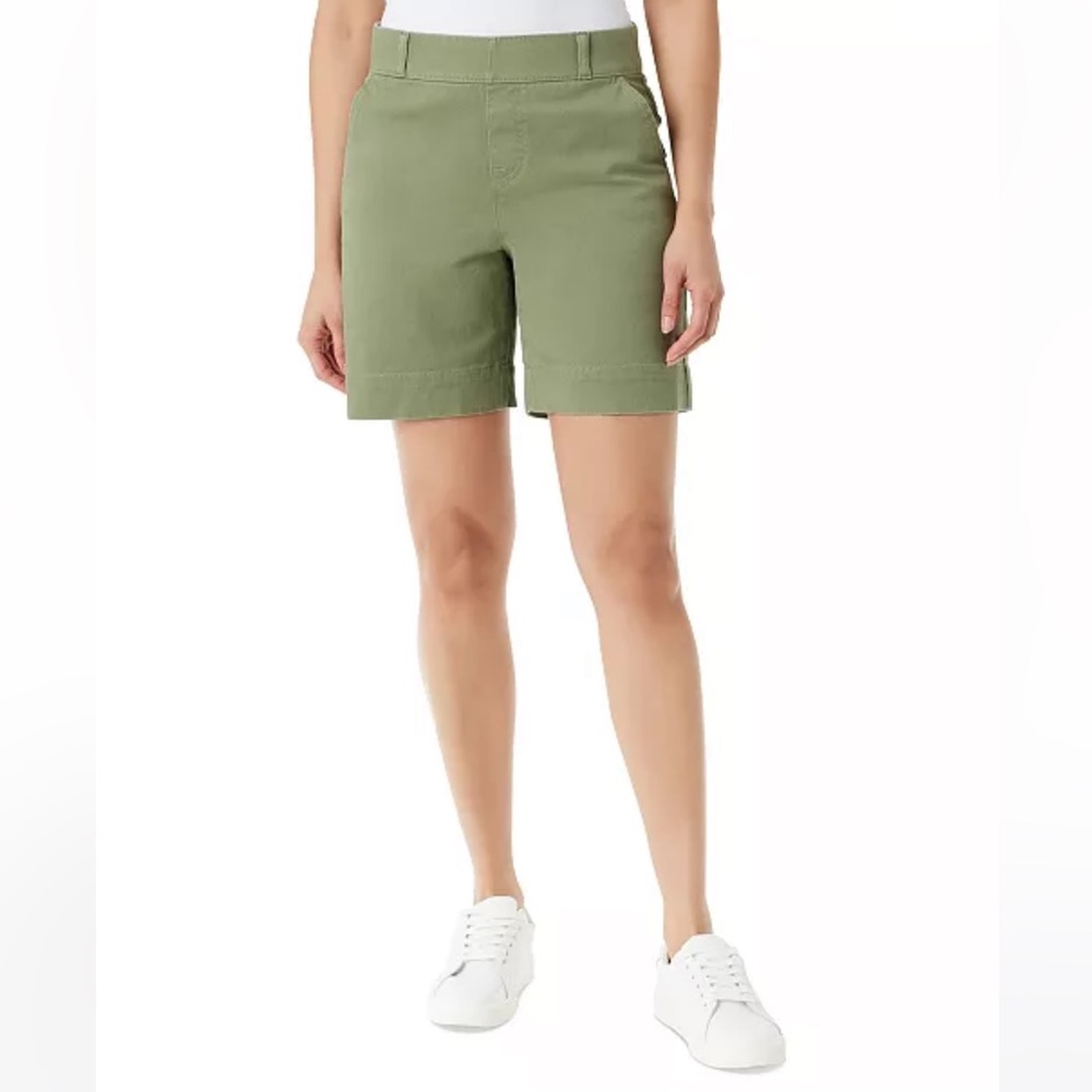 Gloria Vanderbilt Women's Shape Effect 7" Shorts